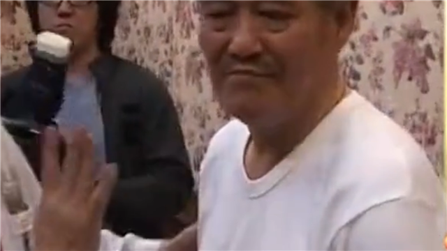 《火炬手》下台后的失声痛哭